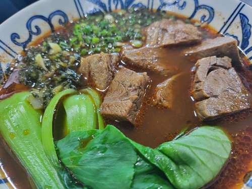 [지역/소상공인] 싱푸미엔관, 제주에서 만나는 ‘작은 타이베이’...이국적 식문화 공간